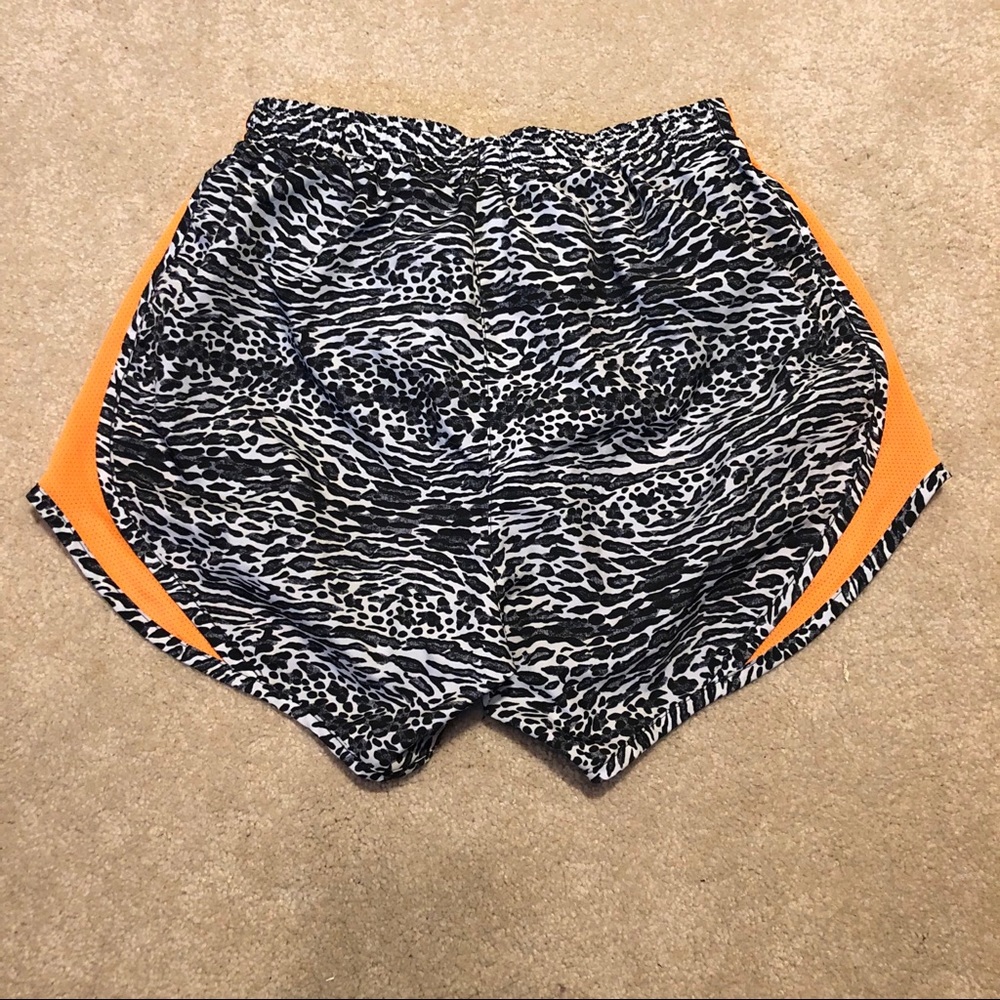 Nike Dri-fit Tempo Patterned Running Short - Picture 5 of 5